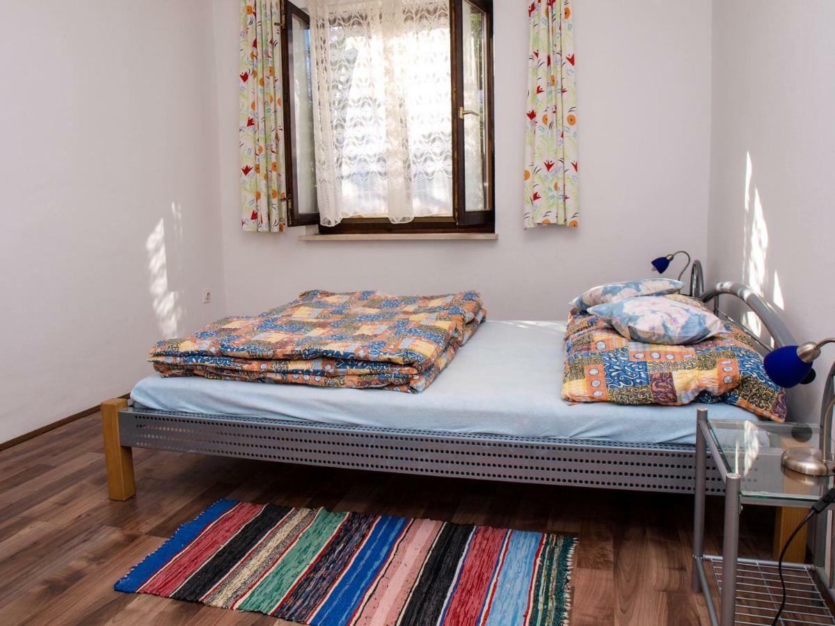 Apartments Vukovic Постира Экстерьер фото