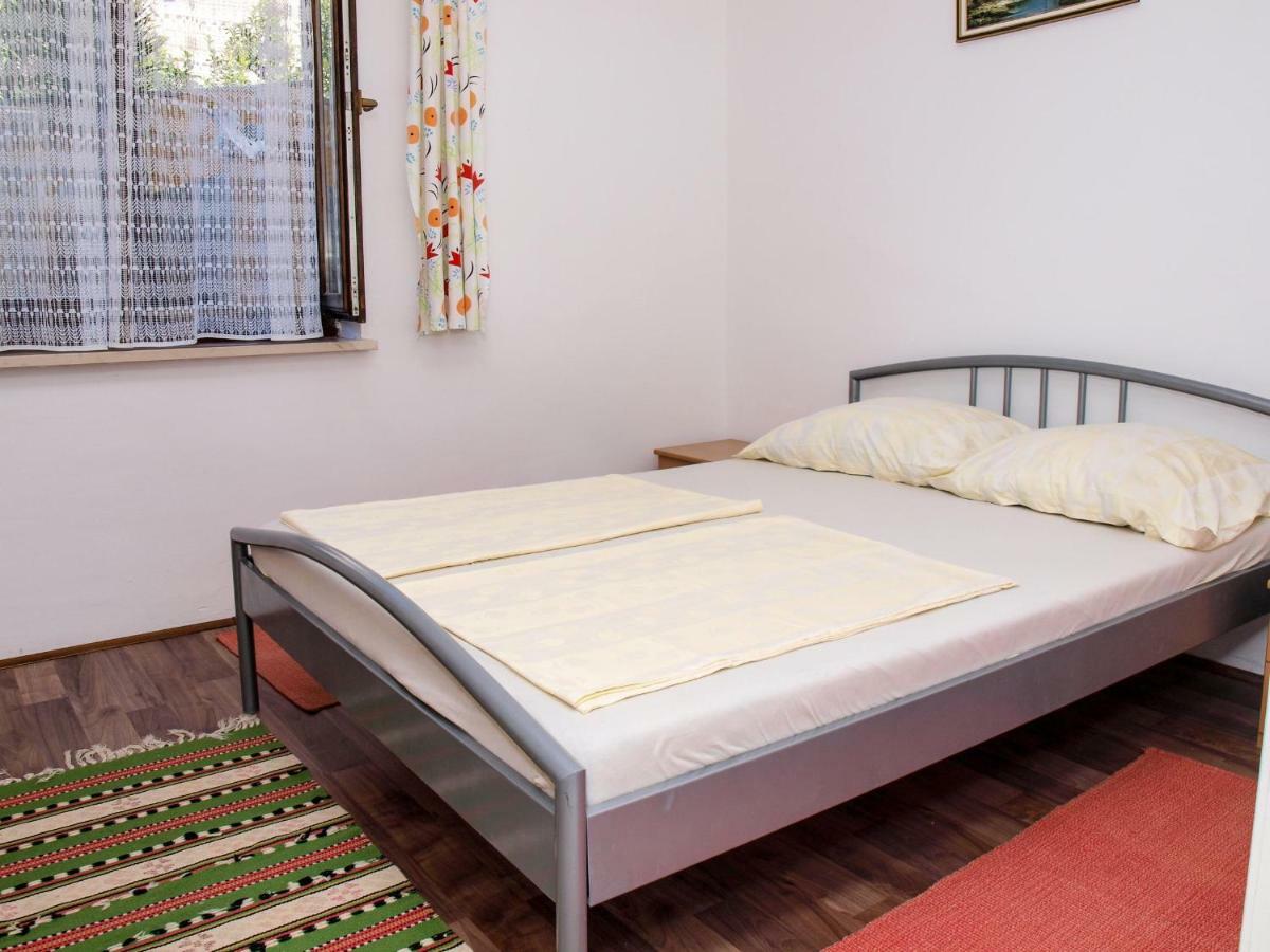 Apartments Vukovic Постира Экстерьер фото